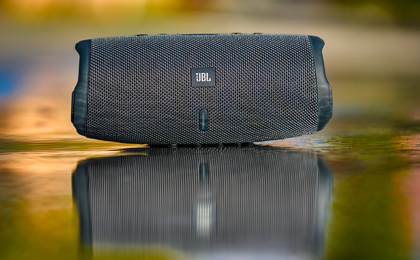 Εκρηκτικός Ήχος Bold JBL Sound με Deeper Bass