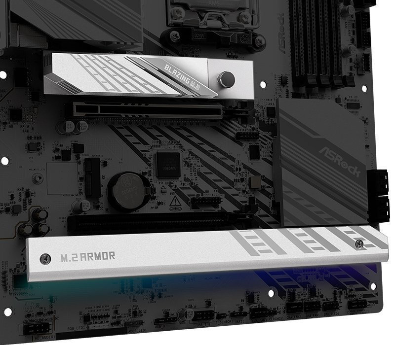 Enlarged M.2 Heatsink